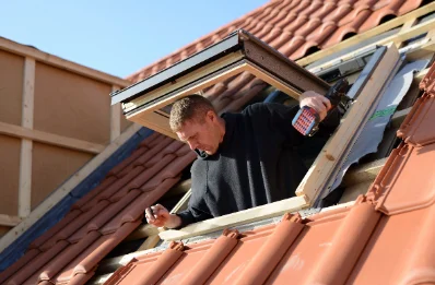 Pose de fenêtres de toit Velux à Lahage